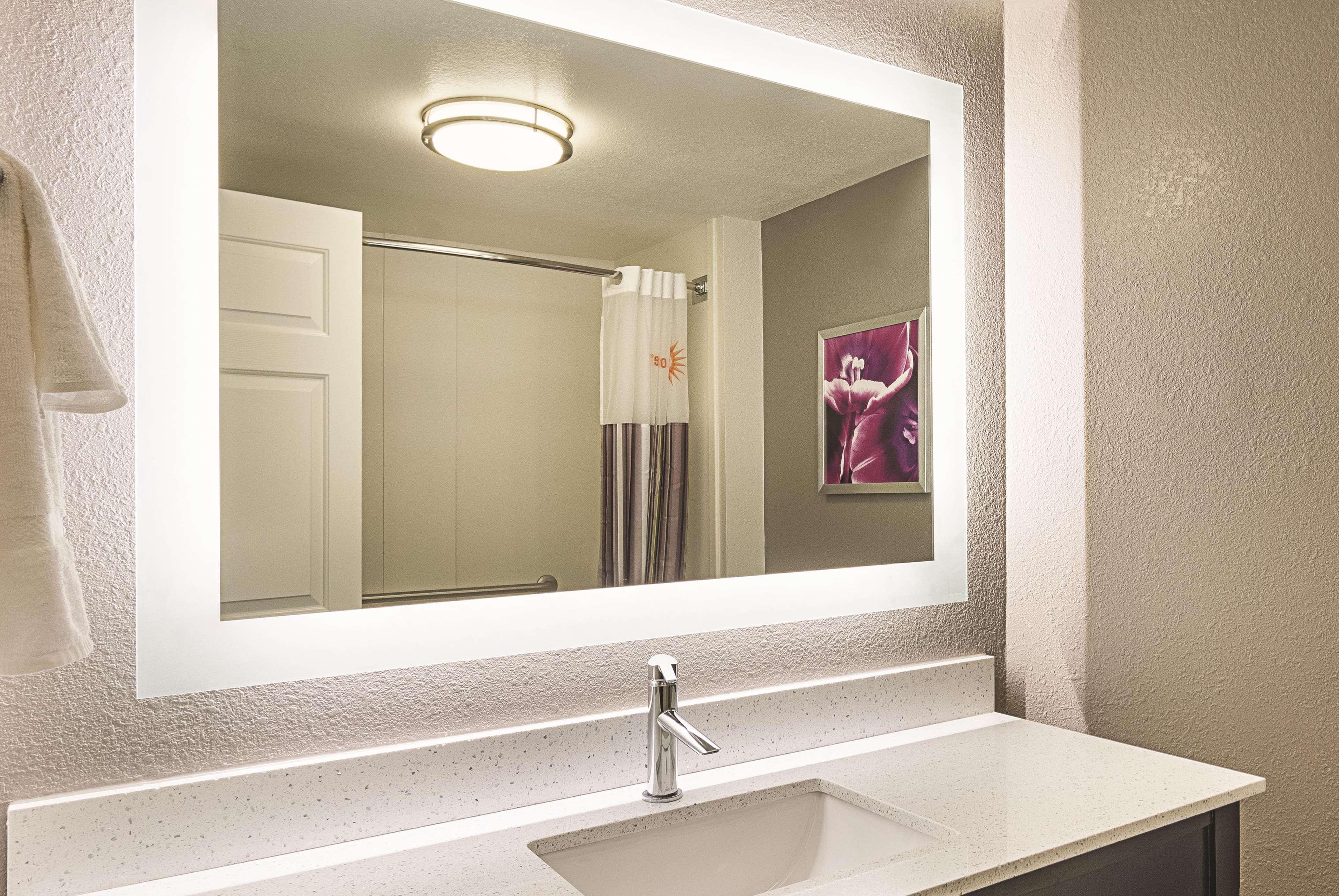 La Quinta By Wyndham Atlanta Perimeter Medical Hotel Санди Спрингс Екстериор снимка