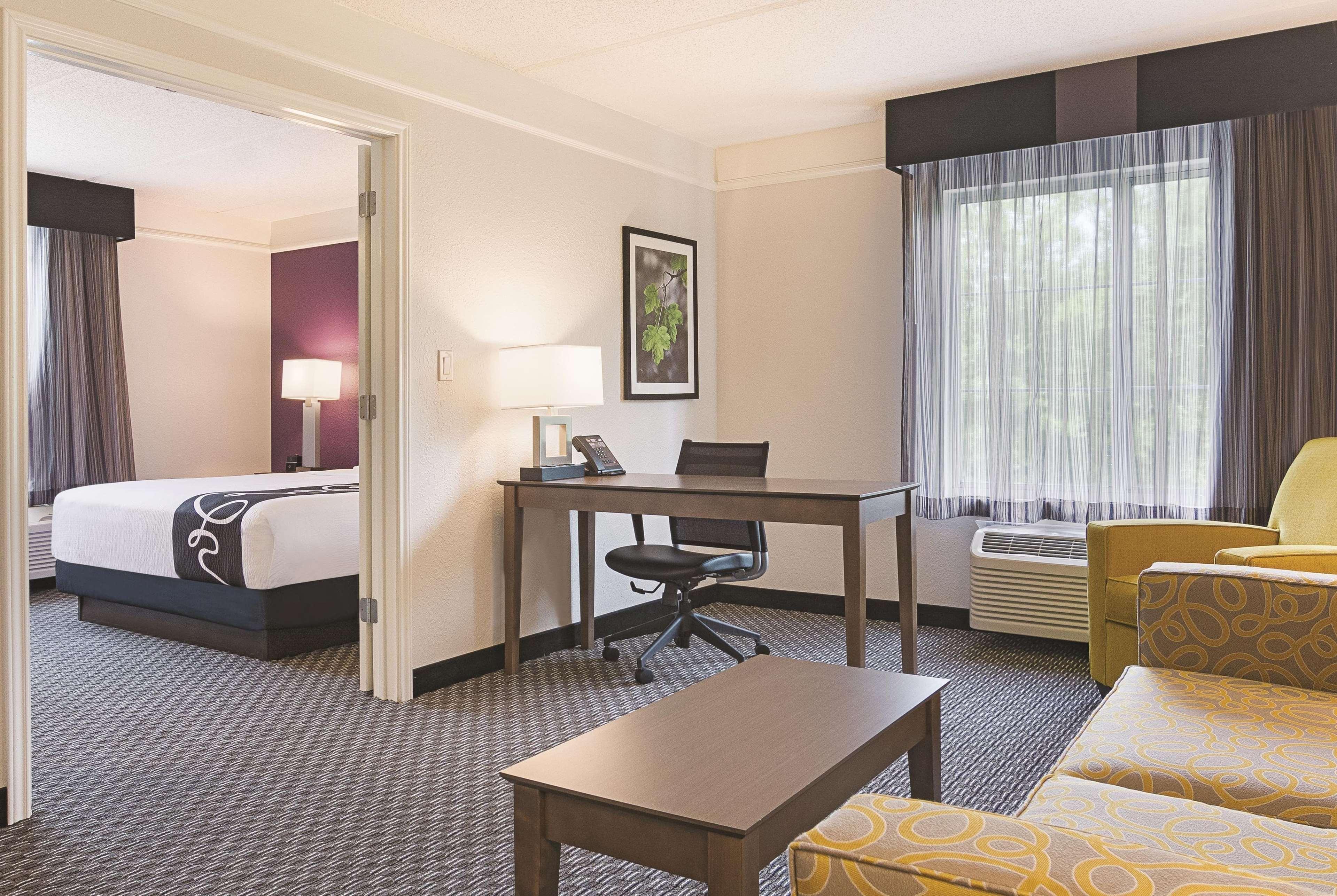 La Quinta By Wyndham Atlanta Perimeter Medical Hotel Санди Спрингс Екстериор снимка