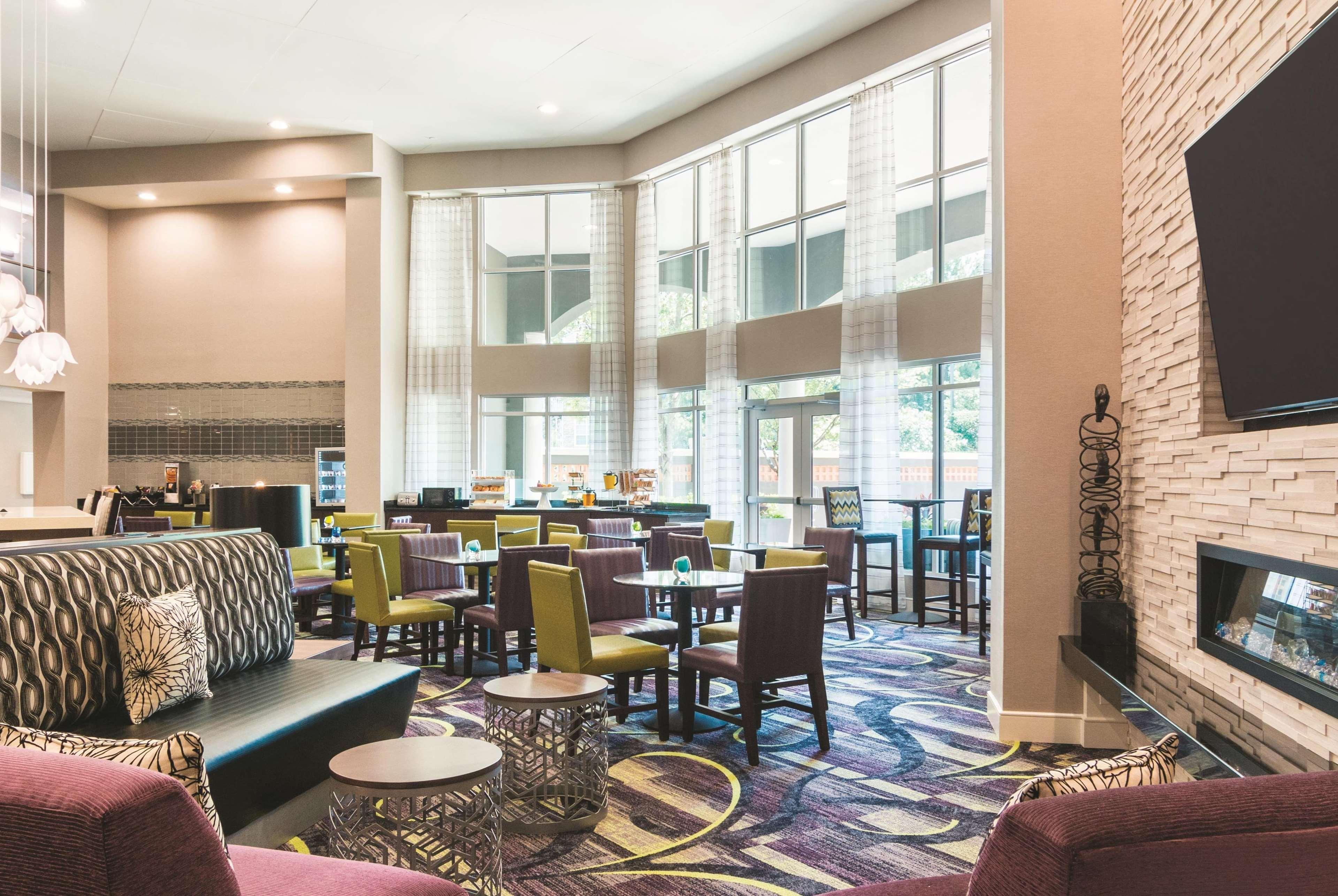 La Quinta By Wyndham Atlanta Perimeter Medical Hotel Санди Спрингс Екстериор снимка