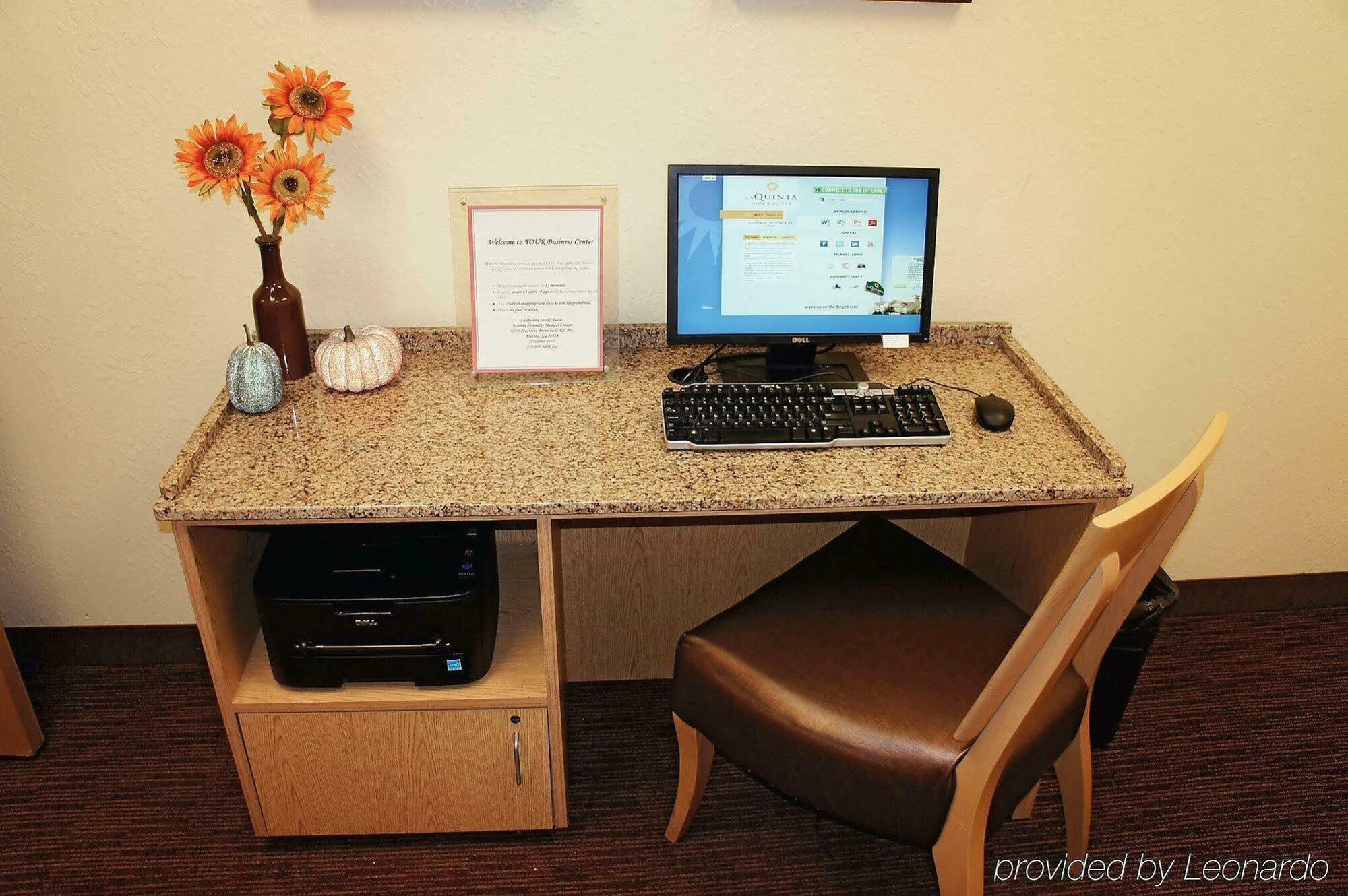 La Quinta By Wyndham Atlanta Perimeter Medical Hotel Санди Спрингс Екстериор снимка